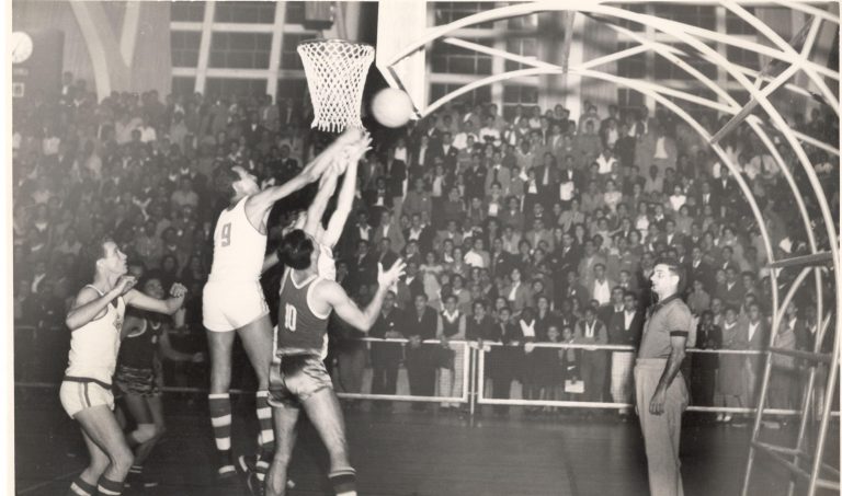 1º Campeonato de basquete – Volta Redonda X Barra Mansa